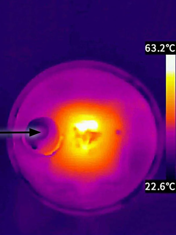 Thermogramme, réactifs au bord du guide d'onde